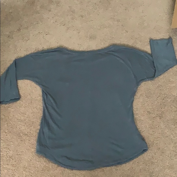 Lauren Conrad 3/4 Sleeve Top - Picture 3 of 5